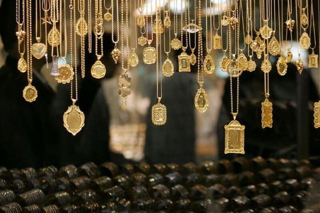 محاسبه قیمت واقعی طلا به زبان ساده؛ طلای ۲۴، ۲۱ و ۱۴ عیار چقدر می‌ارزد؟ | این موارد باعث ایجاد حباب می شود