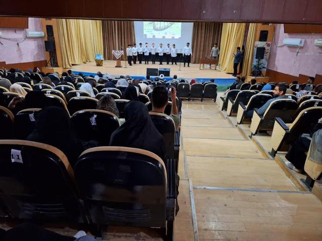 آئین بزرگداشت «حافظ» در گناوه برگزار شد