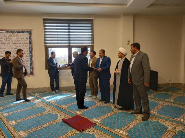 رحیمی:۲۰ درصد جمعیت ایلام از خدمات بنیاد شهید بهره مند هستند