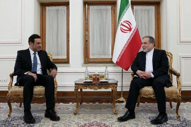دیدار سفیر لبنان با عراقچی