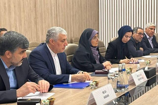 پیگیری‌ راه‌اندازی قطار در مسیر غربی کریدور شمال- جنوب 