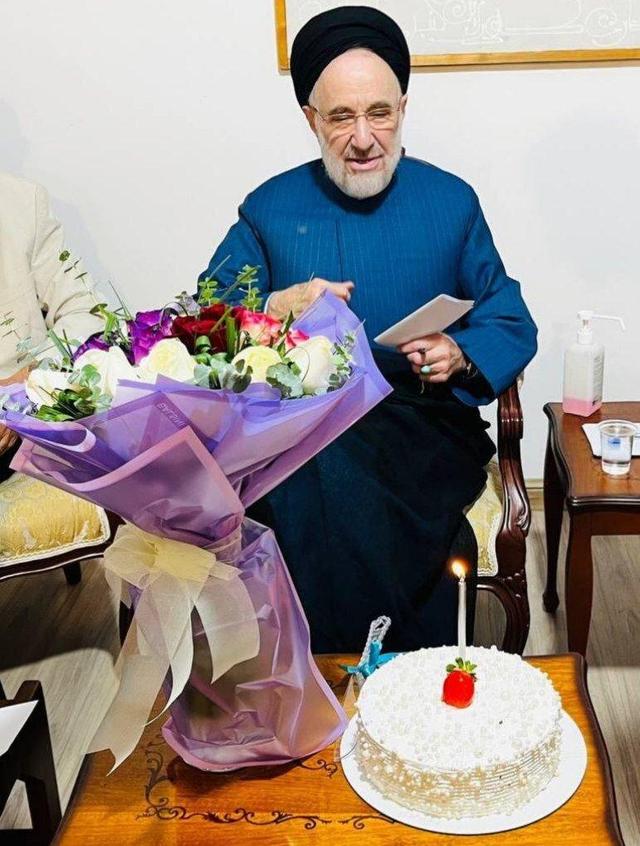 جشن تولد ۸۲ سالگی خاتمی + عکس