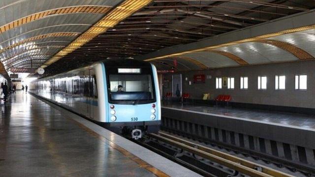 قرارداد خرید واگن مترو با چین بسته شد؛ واگن‌های جدید تا پایان سال می‌رسند