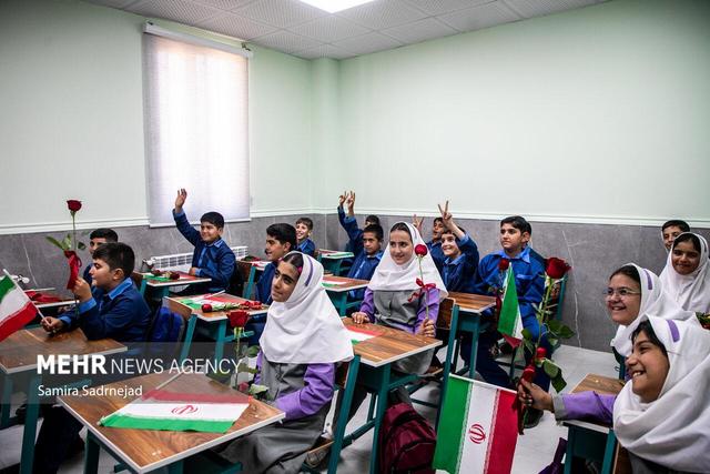 میکائیلی:احداث ۲۷ مدرسه جدید بدون استفاده از بودجه دولتی در ورزقان