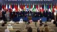 ترامپ همزمان با امضای سند آتش‌بس غزه در مصر: ایران آماده مذاکره شود تحریم‌ها را لغو می‌کنم، آن‌ها به کمک نیاز دارند
