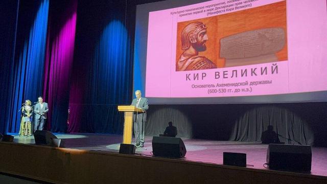 کنایه سفیر ایران در روسیه به کوروش نامیدن «ترامپ»