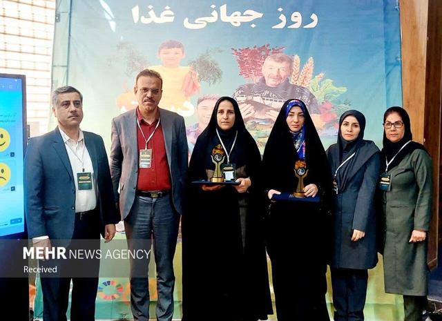 ۲ بانوی بوشهری به عنوان تولیدکننده نمونه کشوری انتخاب شدند