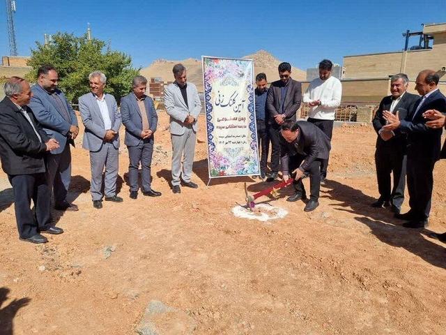 آغاز احداث دومین چمن مصنوعی مدارس استثنایی کردستان