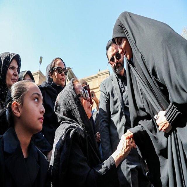 تصاویر: تشییع پیکر «محمد کاسبی»