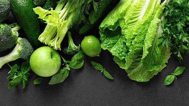 ۱۰ میوه‌ بسیار مفید که به سلامت روده‌ها و دستگاه گوارش کمک می‌کند