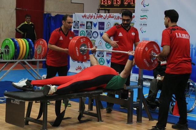مدال برنز نماینده پاراوزنه بردار ایران در قهرمانی جهان