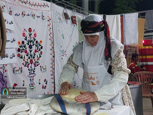 جشنواره نانِ کرمان، سفره‌ای به وسعت ایران