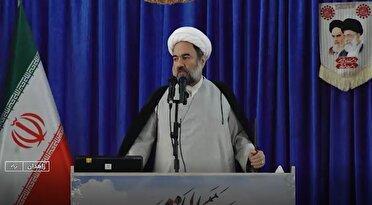 نماينده ولي فقيه در استان : دشمنانِ ملت ايران، مذاکره را راهي براي تسليم مي خواهند نه براي توافق