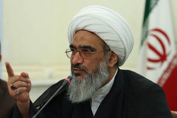 امام جمعه بوشهر خواستار محاکمه جنایتکاران جنگی در دادگاه‌های بین‌المللی شد