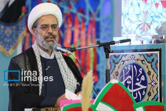 امام‌جمعه بجنورد: معنویت سپر بلای جامعه در برابر توطئه دشمنان است