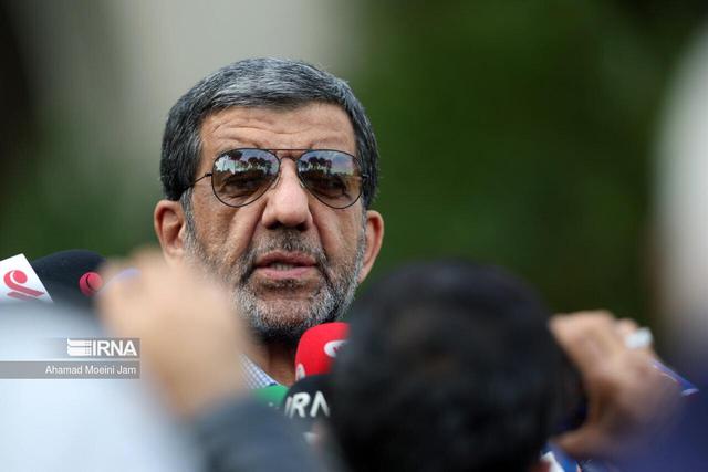 ضرغامی: گشت ارشاد مانند قانون جمع آوری ماهواره مترروک شده/ رهبرانقلاب سالها پیش با ورود پلیس به خانه های مردم برای جمع آوری ماهواره مخالفت کردند