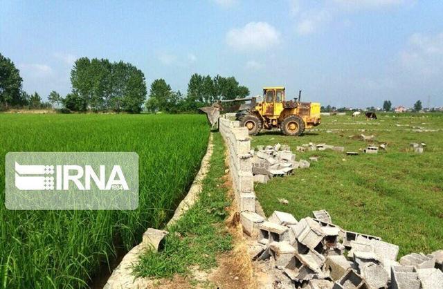 ۱۰ بنای غیر مجاز در اراضی کشاورزی بابل تخریب شد