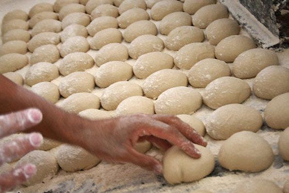 تهران نانوایی عرضه‌کننده «نان کامل» ندارد / بیشترین سبوس‌گیری از نان بربری است