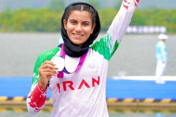 طلای درخشان فاطمه مجلل در ویتنام؛ بانوی ایرانی بر سکوی نخست قایقرانی آسیا ایستاد