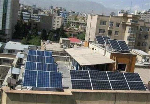 برنامه ریزی برای تجهیز ۱۲۰۰ مدرسه در استان تهران به پنل خورشیدی