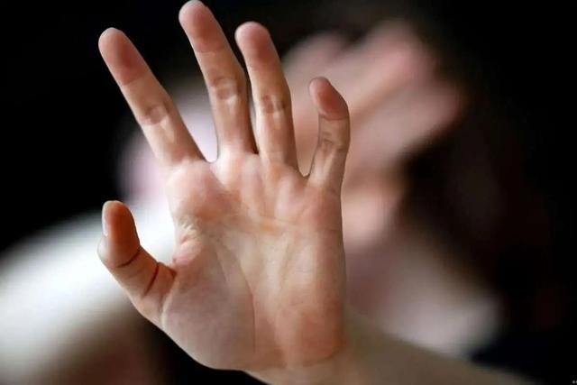 تحصیل و شغل هم مانع خشونت علیه زنان نمی‌شود