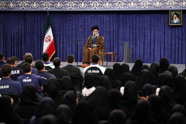 تیتر خاص رسانه عبری درباره سخنرانی آیت الله خامنه‌ای | ایران این پیشنهاد رئیس جمهور آمریکا را نپذیرفت