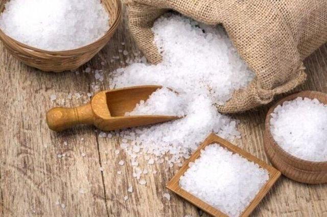 زنگ خطر کاهش ید در سبد مصرف ایرانیان