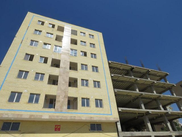 بنیاد مسکن ساخت ۵۰ هزار واحد مسکونی برای محرومان کشور را در دست اجرا دارد