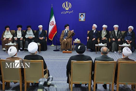 رهبر انقلاب: مرحوم آقای نائینی یک فقیه استثنائی و استوانه رفیع حوزه کهن نجف است