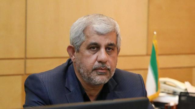 کشاورزان با محرومیت دست و پنجه نرم می کنند