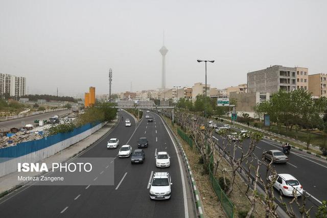 مهرماه آلوده تهران؛ پایتخت نشینان فقط ۱۰ روز هوای مطلوب تنفس کردند