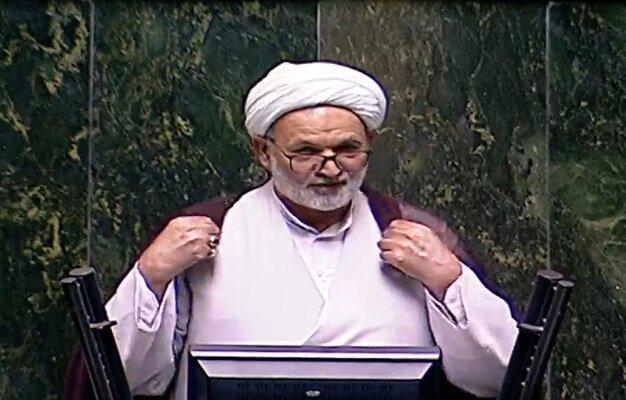 «نقد» یا «انتقام»؛ نقد منصفانه مایه امید است
