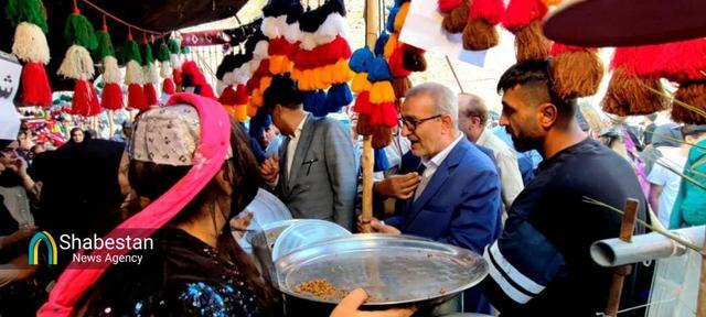 مارین تاریخی، میزبان جشنواره انار