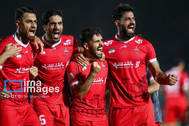 کشتی سرخ به ساحل آرامش رسید؛ لبخند وحید در شب نبود درویش
