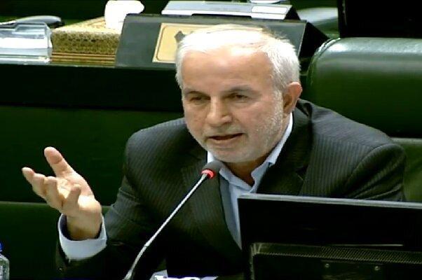 درخواست انحلال برخی بانک‌های دیگر در مجلس/ واکنش نایب رئیس کمیسیون برنامه و بودجه مجلس به ادغام بانک آینده