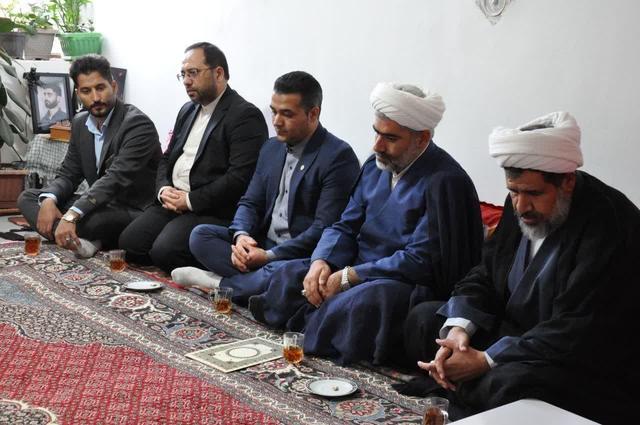 شهدا الگوهایی کامل و جاویدان برای تمام عصرها هستند