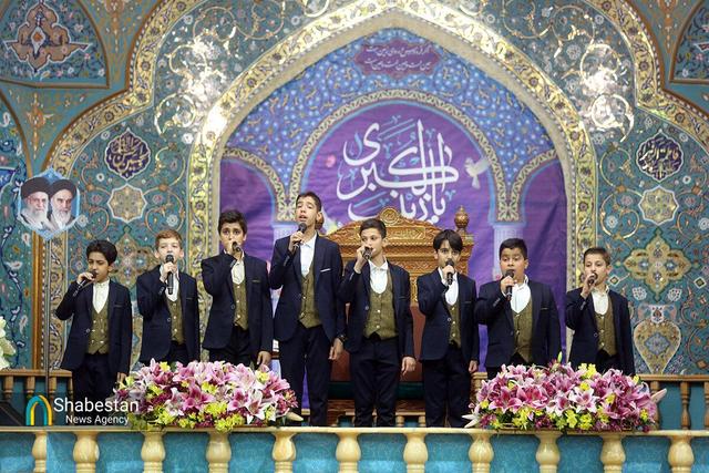 جشن میلاد حضرت زینب (س) با حضور پرشور زائران در حرم حضرت معصومه(س)