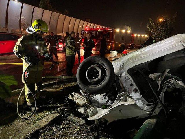 تصادف مرگبار پژو ۲۰۶ در بزرگراه حکیم؛ دو جوان جان باختند