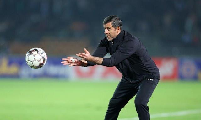 بجای کریم باقری باید سیدجلال مربی پرسپولیس باشد | آقاکریم که پول خوبی می‌گیری اگر نمی‌توانی برو تا یک مربی باانگیزه‌تر بیاید