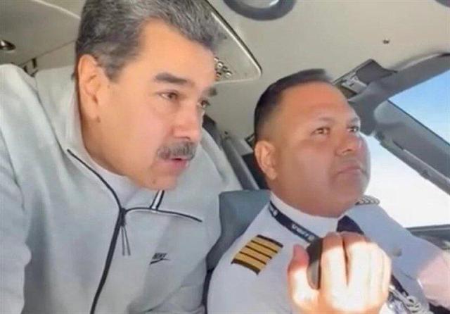 تلاش نافرجام آمریکا برای ربایش هواپیمای مادورو و استرداد او به آمریکا