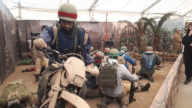 نمایشگاه رزمی فرهنگی " از خاک تا افلاک " در بجنورد گشایش یافت