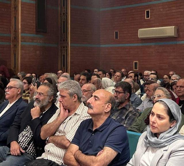 کارگردان خواب تلخ: آقای تقوایی می‌دانیم شما در حال ناخدایی خانه سینما هستید