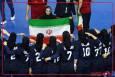 سجده شکر و دور افتخار تیم هندبال دختران با پرچم ایران