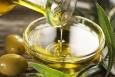 ۱۰۰۰ لیتر روغن زیتون طارم در راه بازار‌های داخلی و خارجی