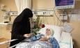 فیلم| لحظه ای پر از احساس عیادت دختر شهید سلامی از دختر شهید هاشمی‌تبار