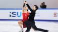 Chinese ice dancers probed over missile toy (VIDEO)