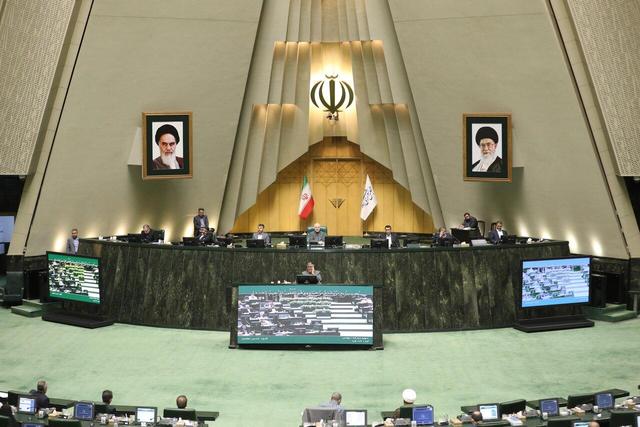 ارجاع سازوکار احداث اتاقک نگهبانی در اراضی باغی به کمیسیون کشاورزی