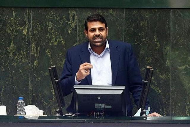 انحلال بانک آینده گام بزرگی برای مقابله با مافیای ثروت بود