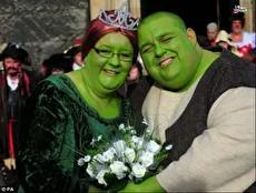 مراسم ازدواج با تم شرک و فیونا (فیلم)