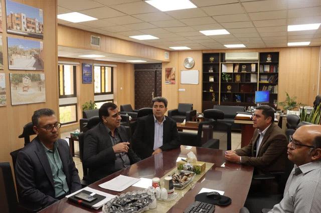 تمام توان خود را برای بازسازی سریع و ایمن مناطق زلزله‌زده سپیدان به کار می‌گیریم